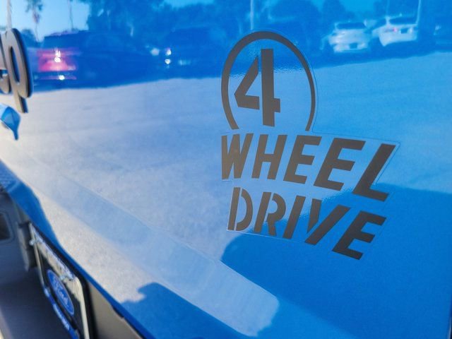 Used 2023 Jeep Gladiator Willys image 15