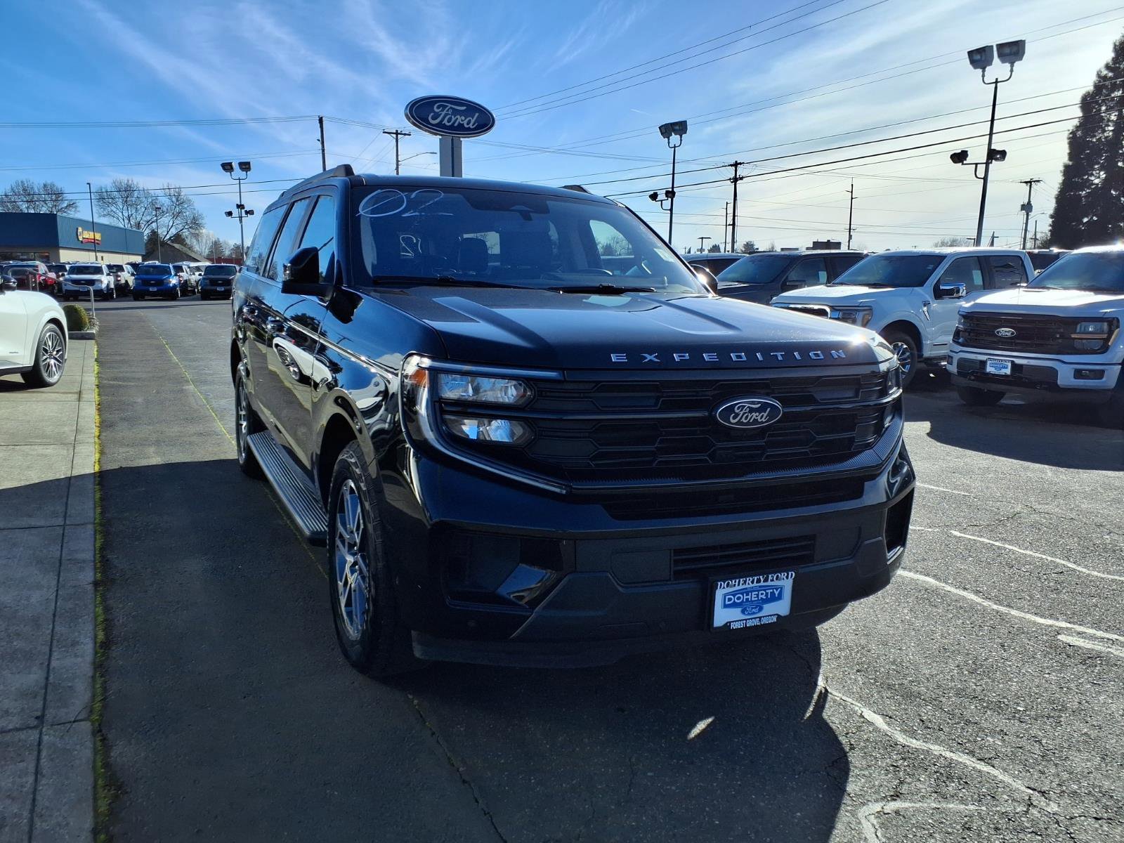 Certified 2025 Ford Expedition Max Active image 3