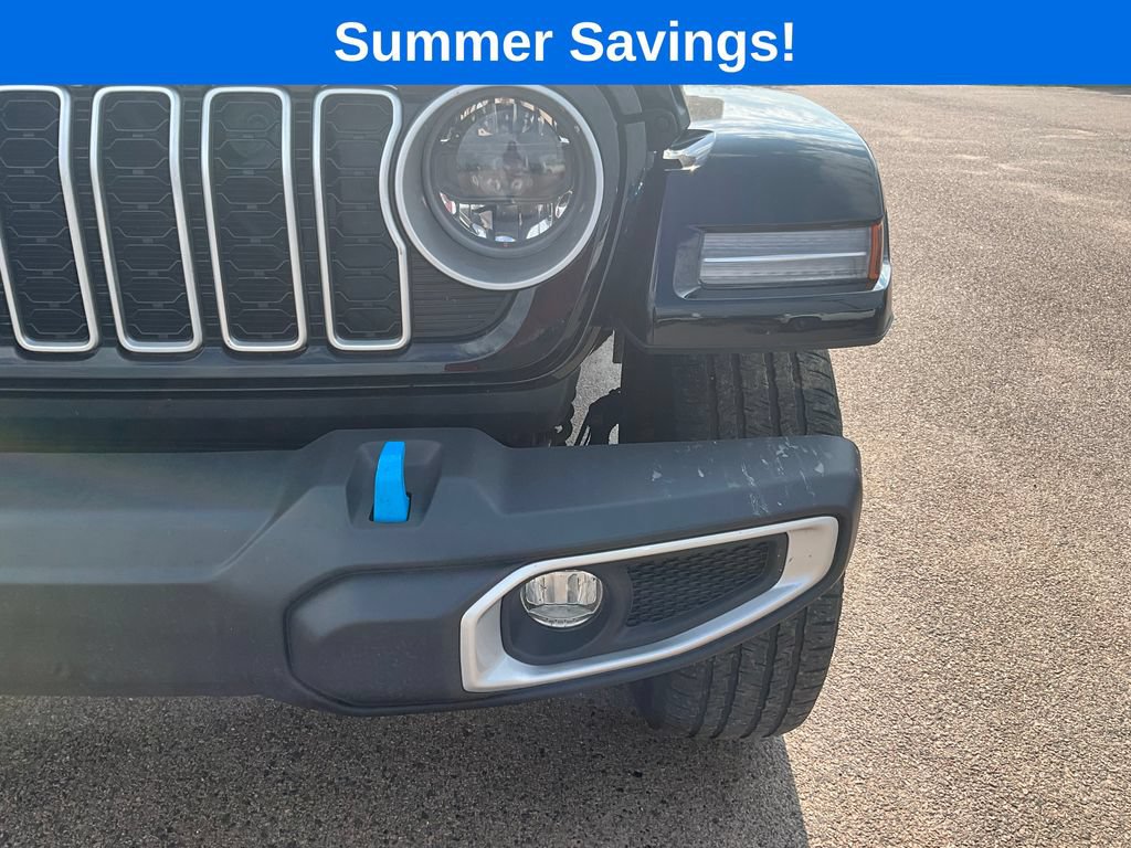 Used 2024 Jeep Wrangler Unlimited Sahara AWD/4WD image 11