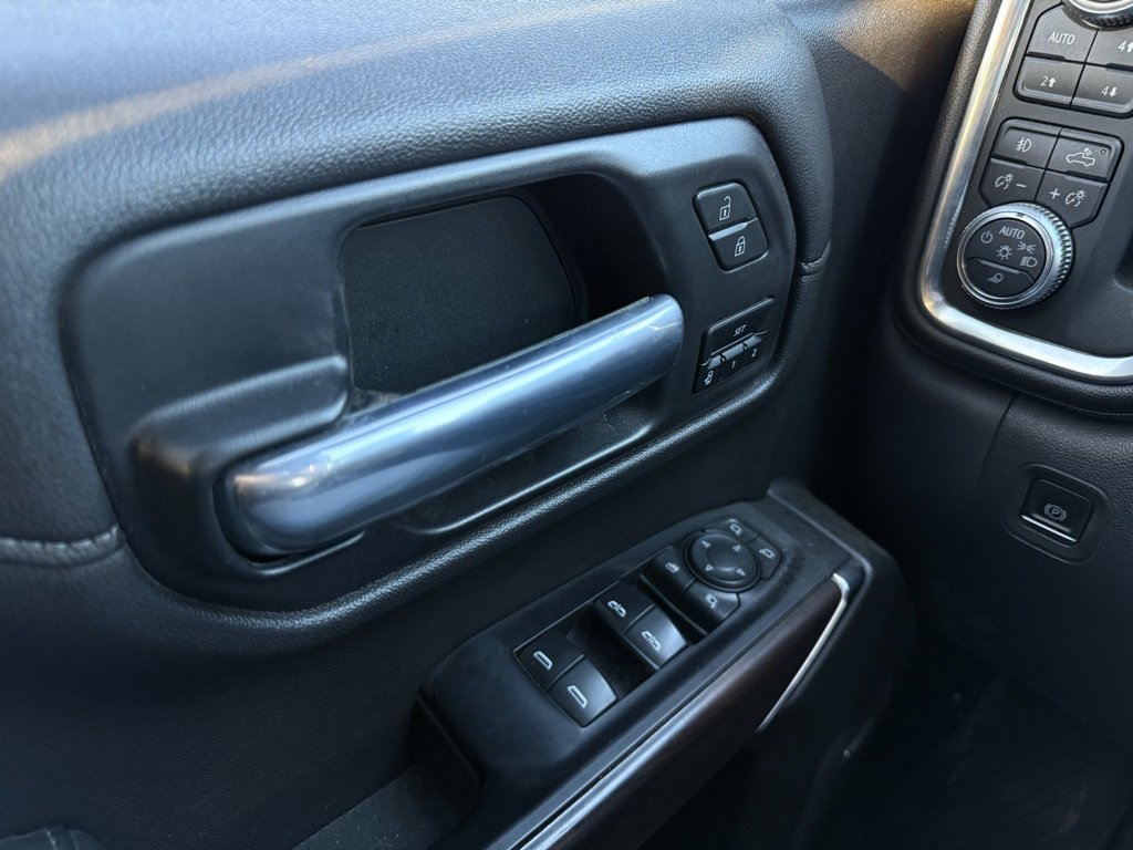 Used 2020 GMC Sierra 1500 SLT w/ SLT Premium Plus Package image 12