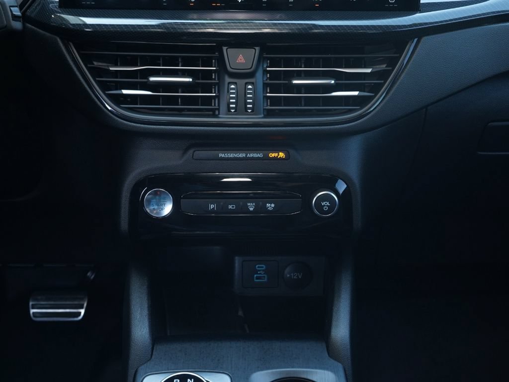 Certified 2023 Ford Escape ST-Line Elite w/ Premium Technology Package AWD/4WD image 24