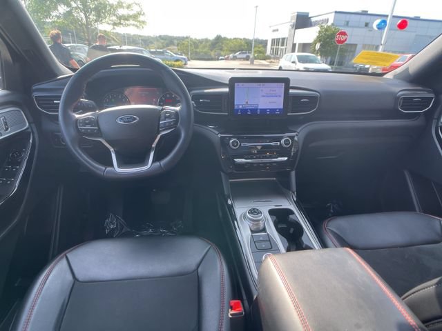 Certified 2023 Ford Explorer ST-Line w/ Class IV Trailer Tow Package AWD/4WD image 15