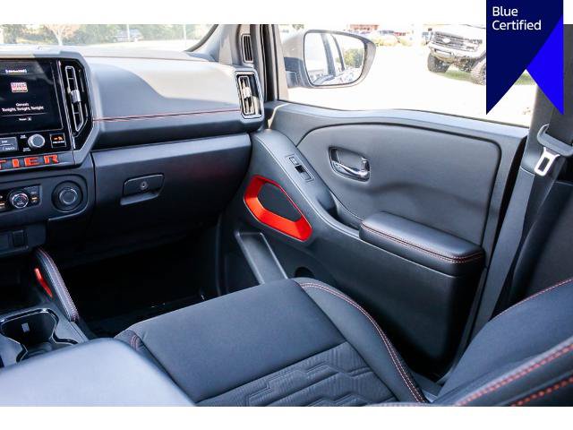 Used 2025 Nissan Frontier PRO-4X AWD/4WD image 14