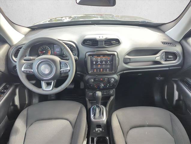 Used 2023 Jeep Renegade Latitude AWD/4WD image 18