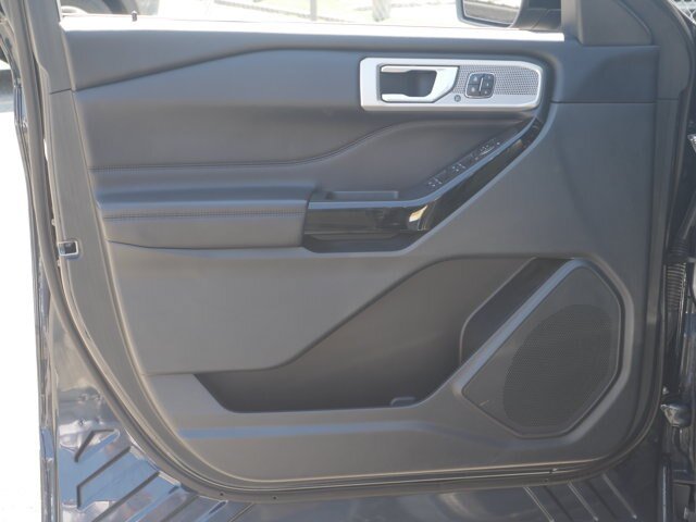 Certified 2024 Ford Explorer Platinum AWD/4WD image 38