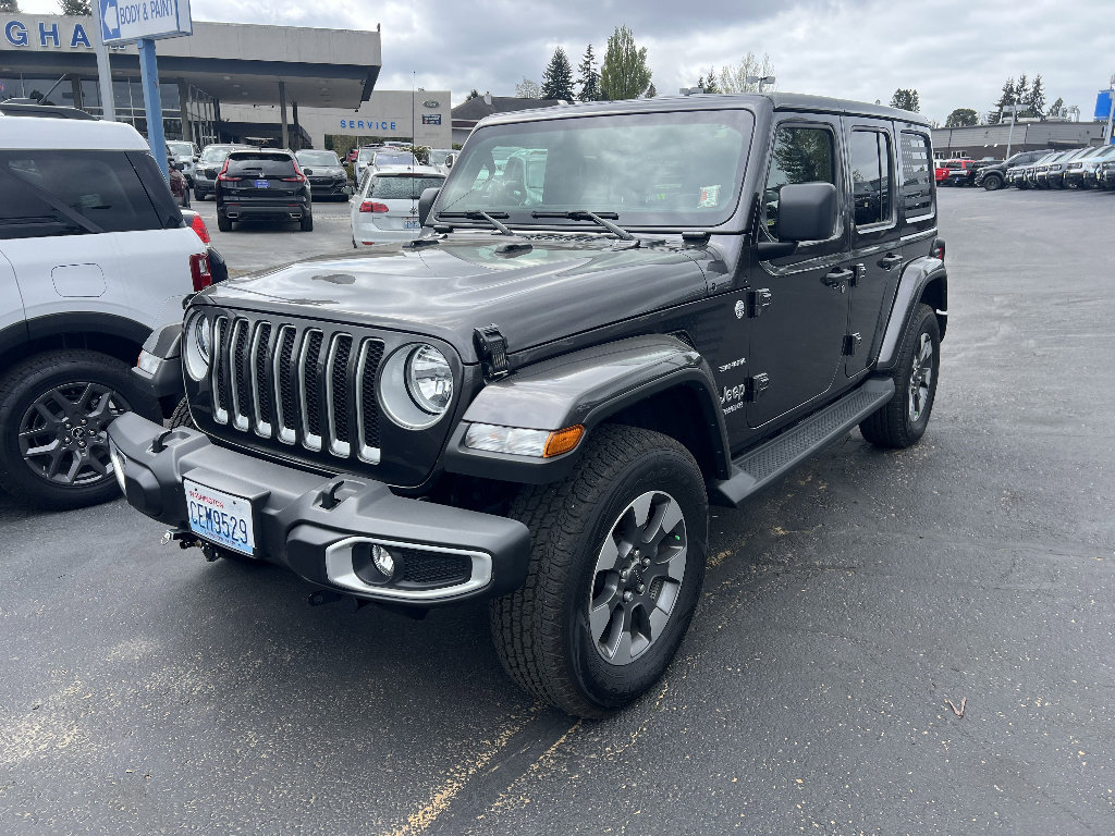 Used 2021 Jeep Wrangler Unlimited Sahara w/ Uconnect 4C Nav & Sound Group AWD/4WD image 1