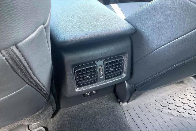 Used 2025 Toyota Camry SE w/ Convenience Package FWD image 33