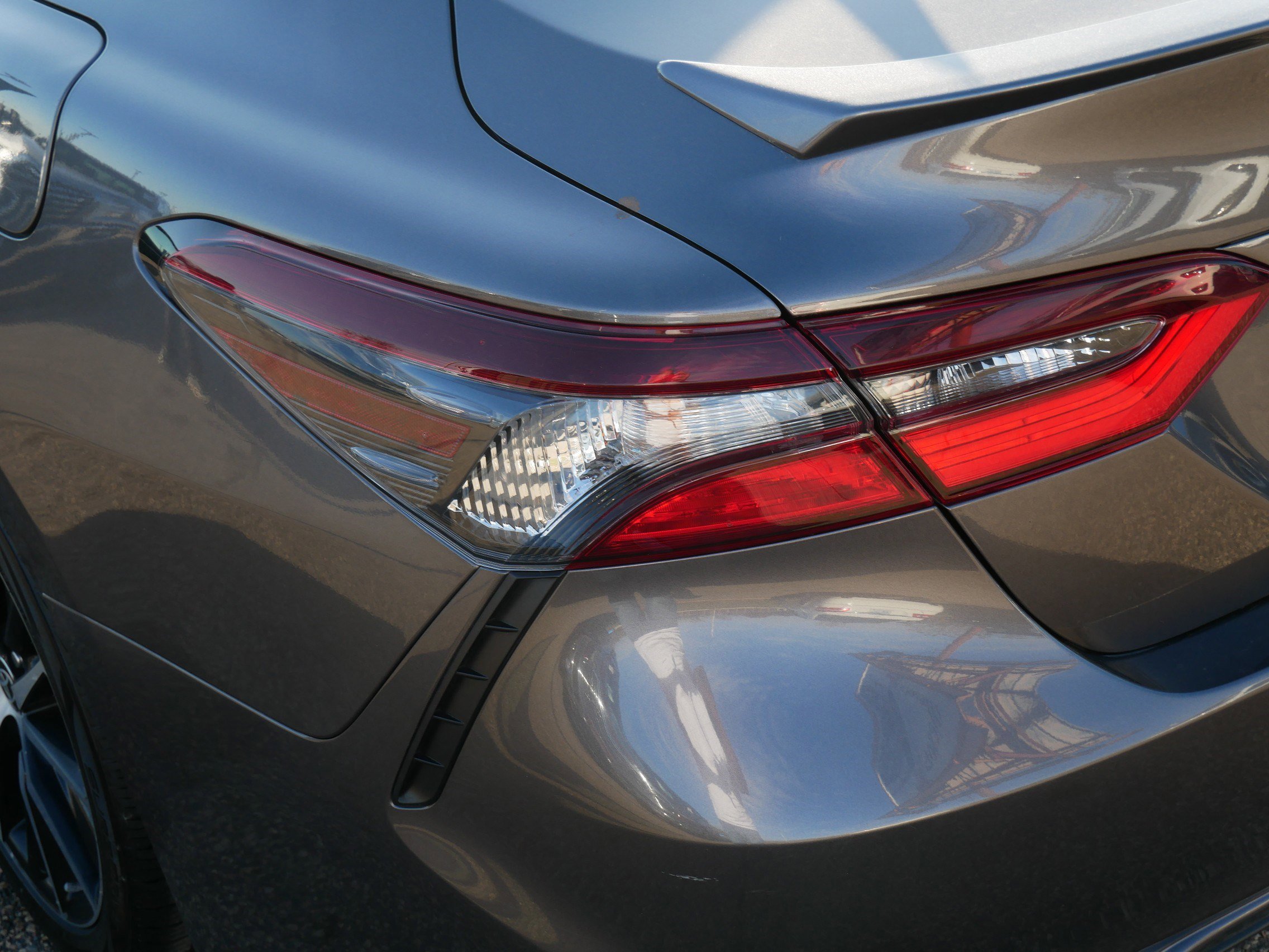 Used 2023 Toyota Camry SE image 17