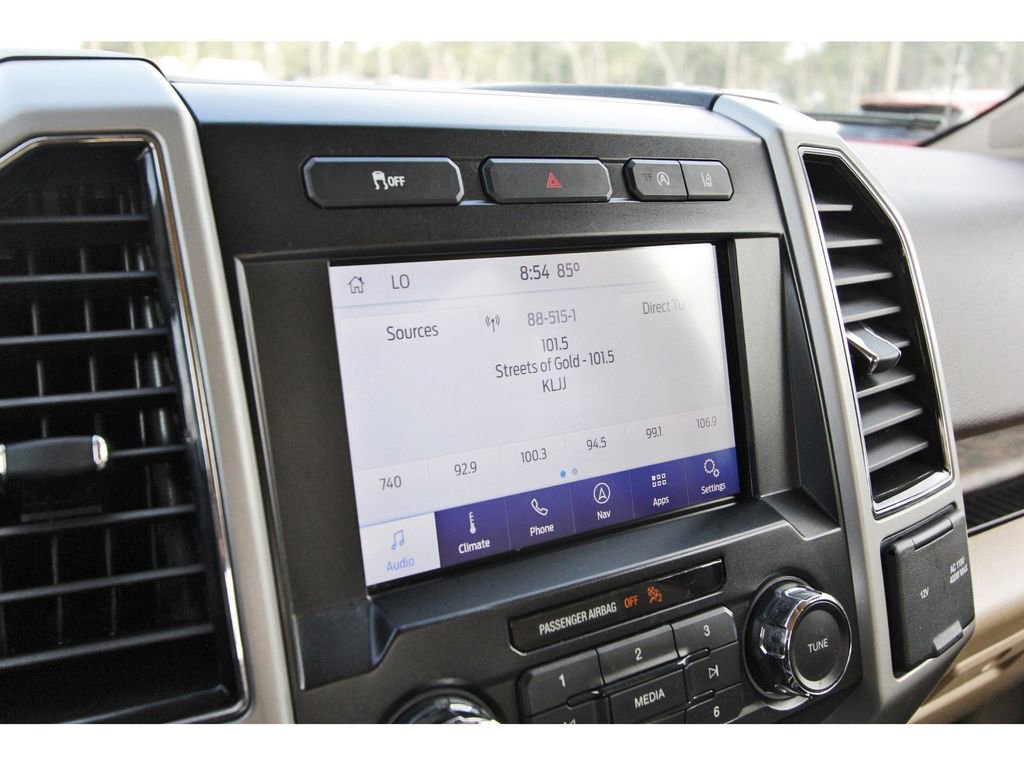 Certified 2020 Ford F150 Lariat RWD image 23
