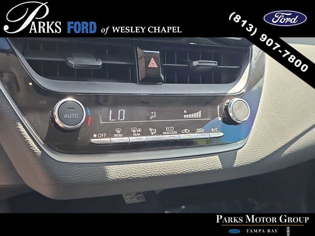 Used 2024 Toyota Corolla LE w/ LE Premium Package FWD image 23