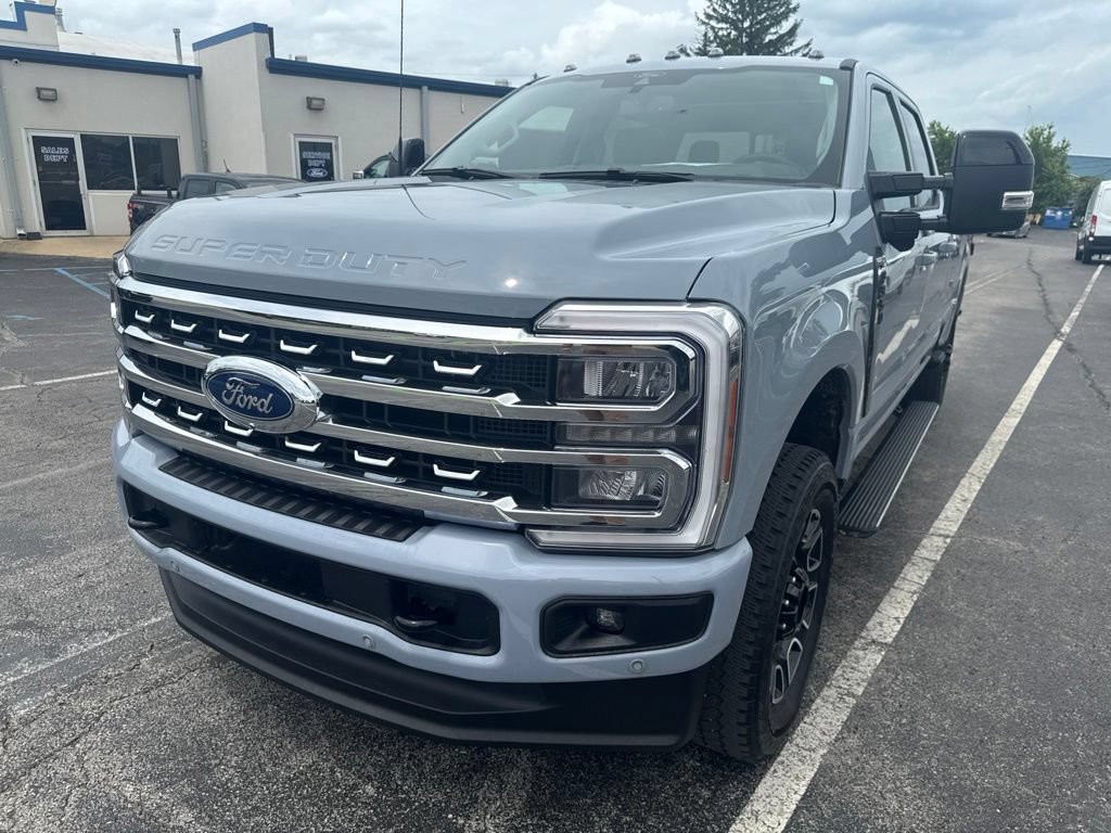Certified 2025 Ford F350 Lariat w/ Lariat Ultimate Package AWD/4WD image 54