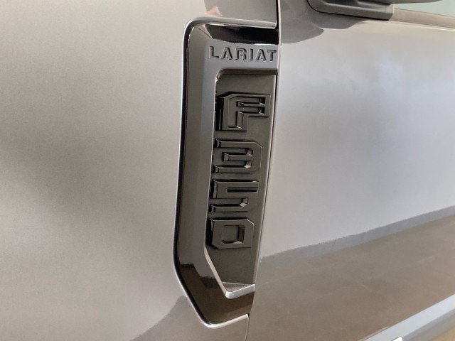 Certified 2022 Ford F350 Lariat w/ Black Appearance Package AWD/4WD image 13