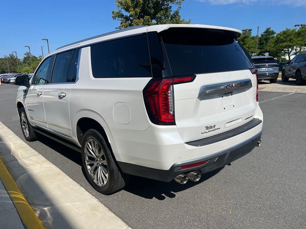 Used 2021 GMC Yukon XL Denali w/ Denali Premium Package AWD/4WD image 7
