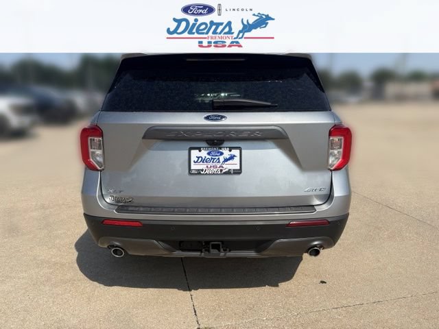 Certified 2024 Ford Explorer XLT w/ Equipment Group 202A AWD/4WD image 4