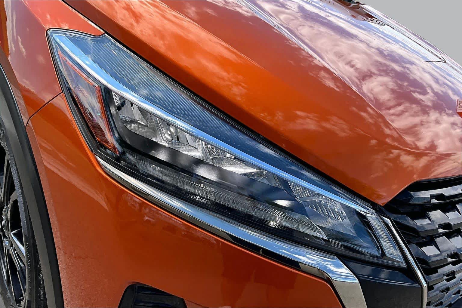 Used 2023 Nissan Kicks SR FWD image 27