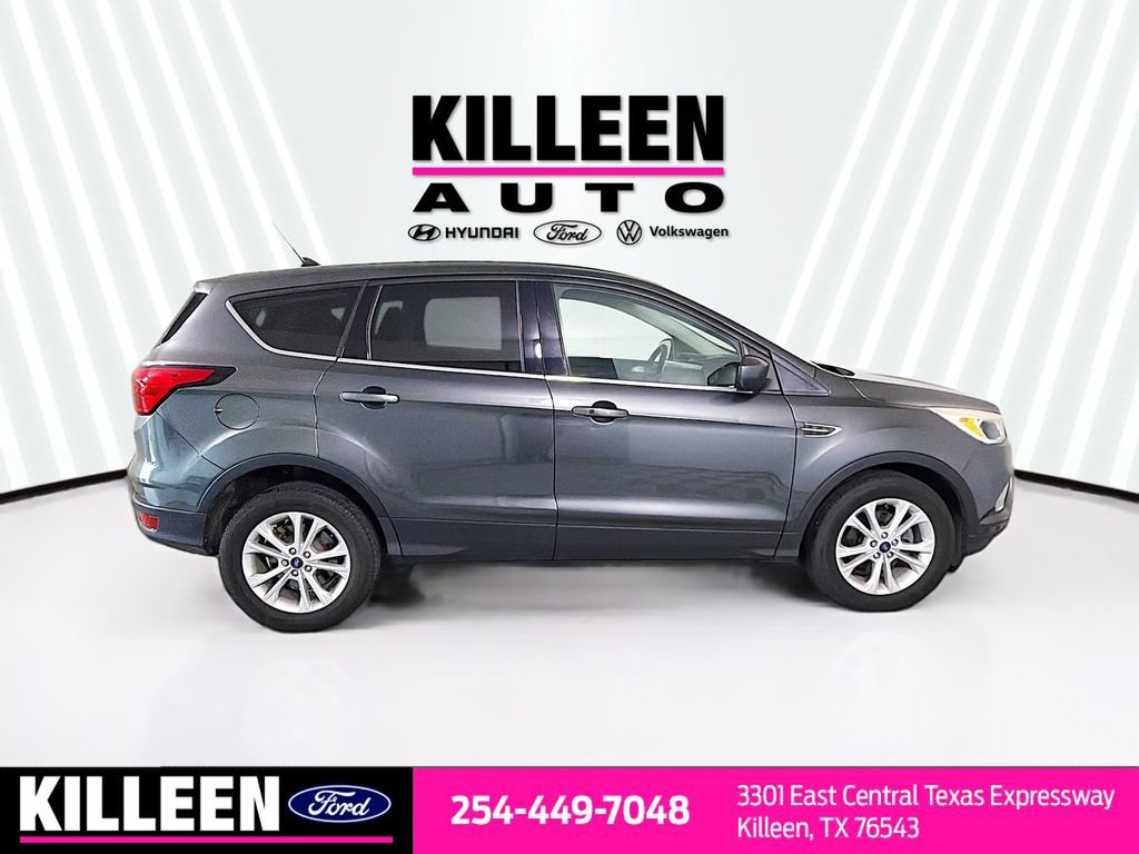 Certified 2019 Ford Escape SE FWD image 10