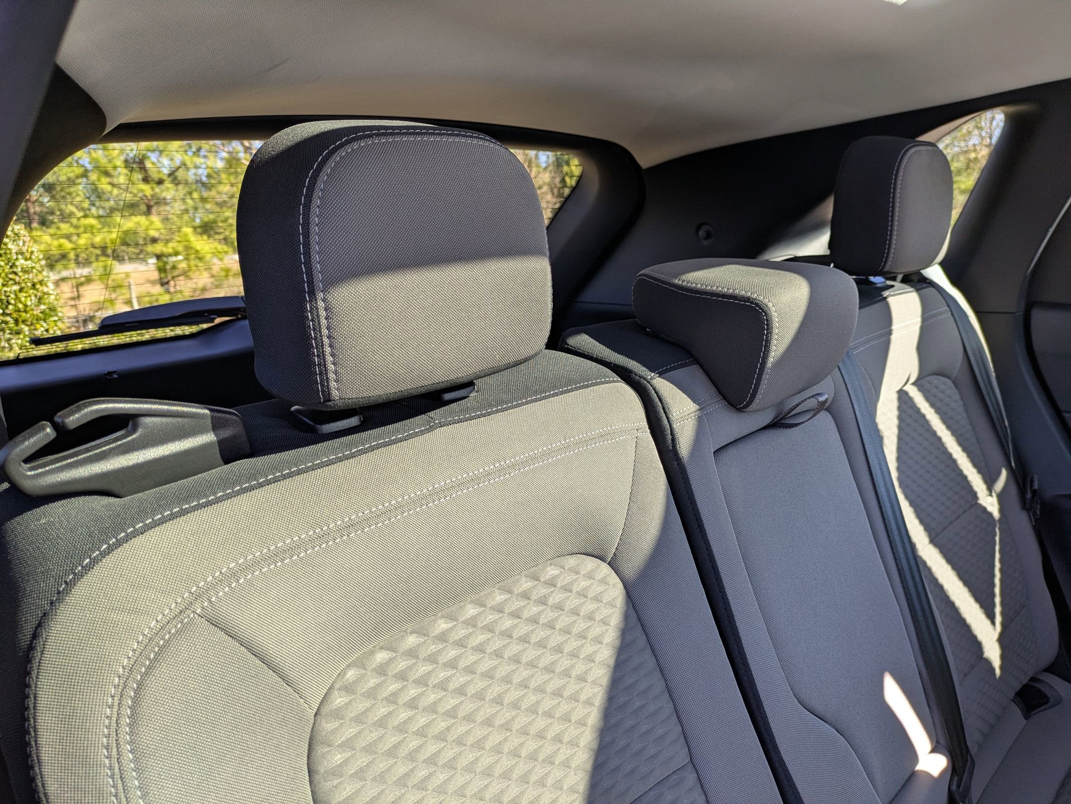 Certified 2022 Ford Escape SE w/ SE Sport Appearance Package image 38