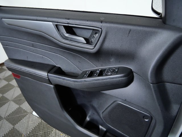 Certified 2025 Ford Escape Active AWD/4WD image 26