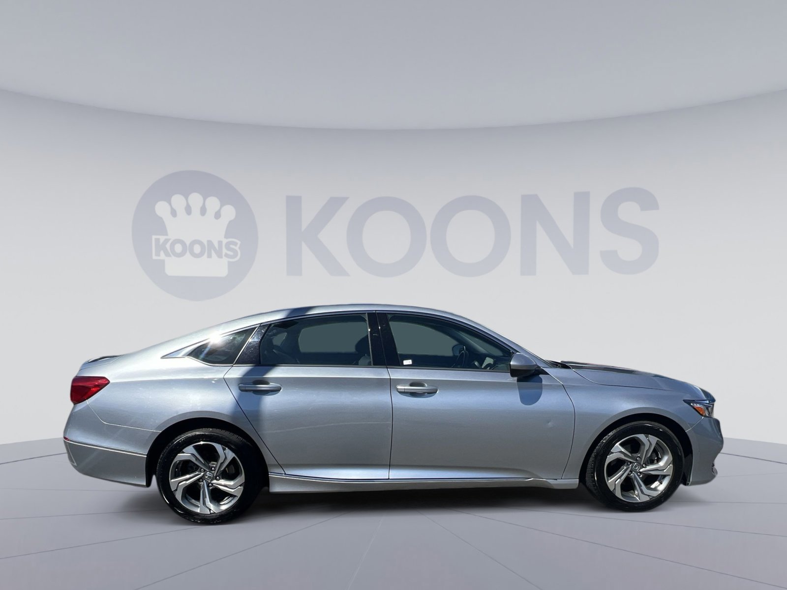 Used 2019 Honda Accord EX image 6