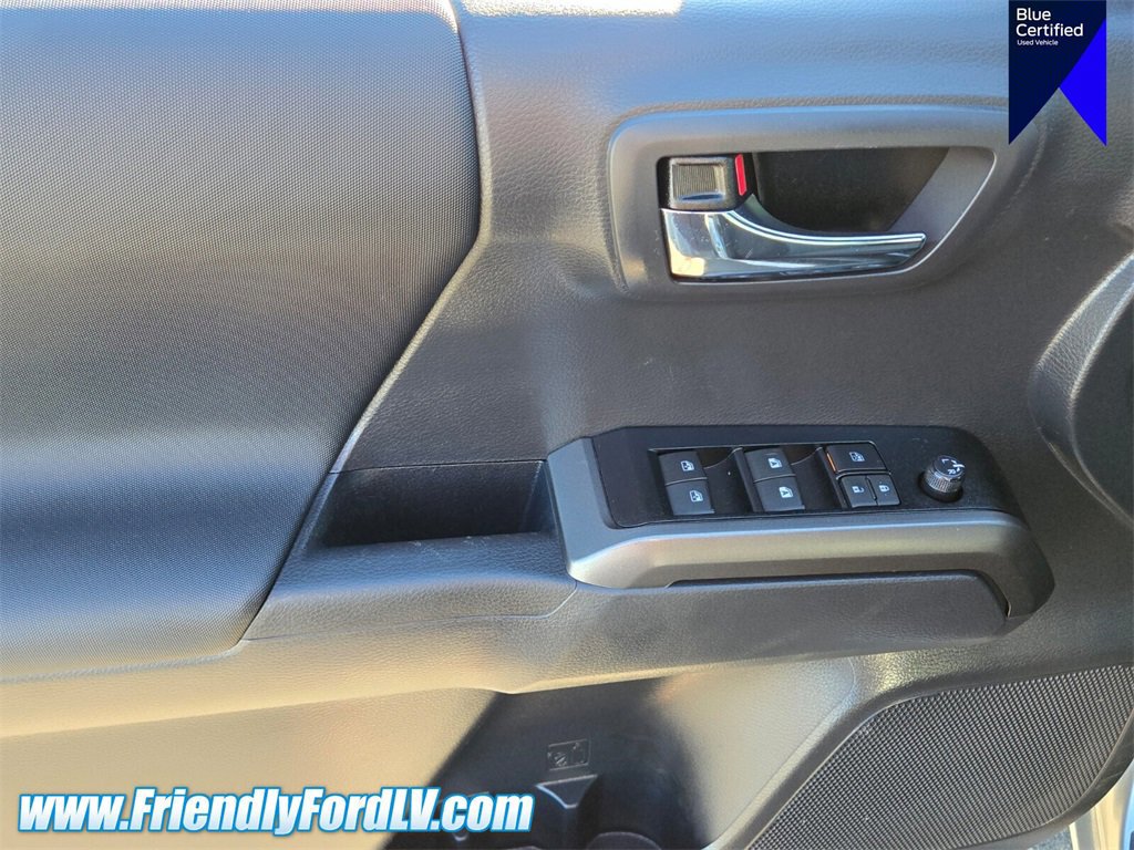 Used 2023 Toyota Tacoma TRD Sport image 19