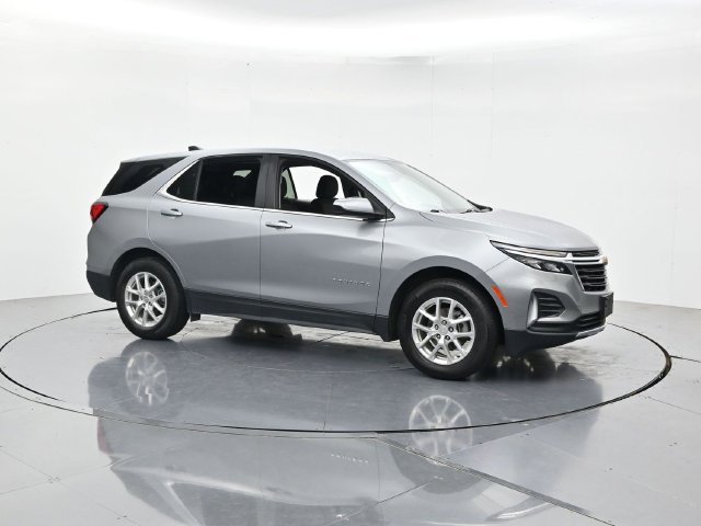 Used 2024 Chevrolet Equinox LT FWD image 3