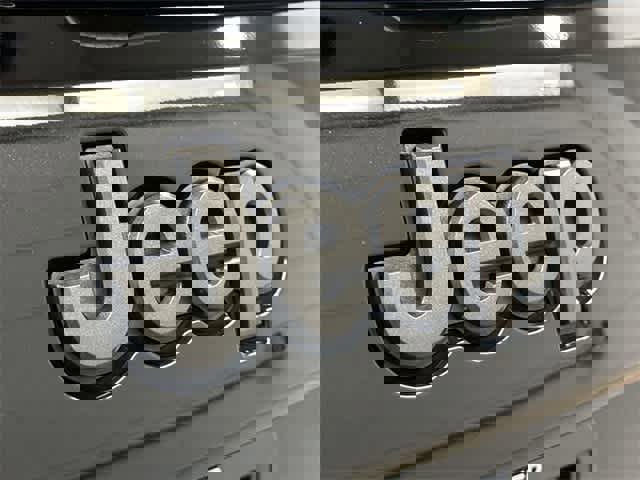 Used 2021 Jeep Grand Cherokee High Altitude image 33