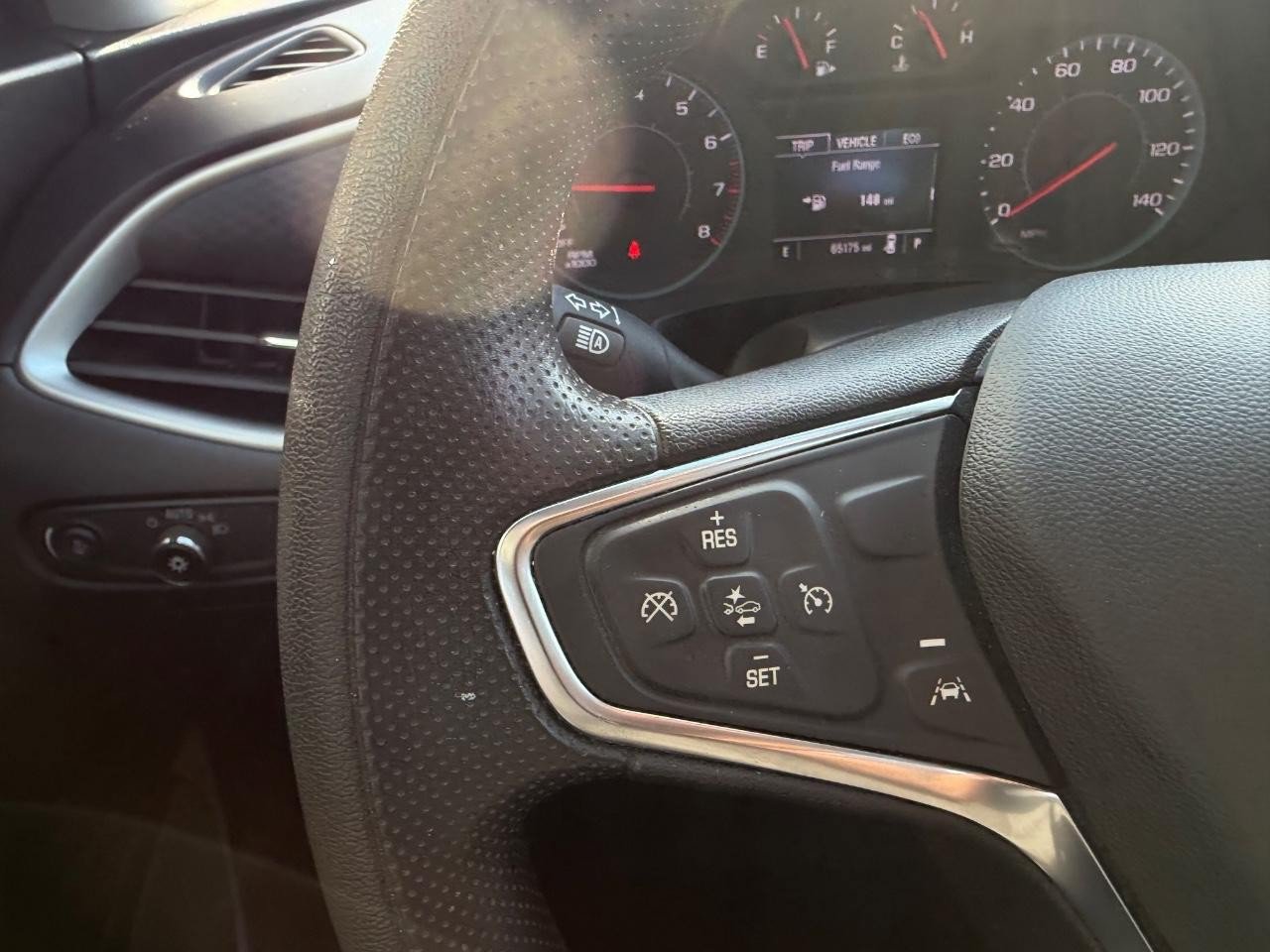 Used 2024 Chevrolet Malibu LT FWD image 13