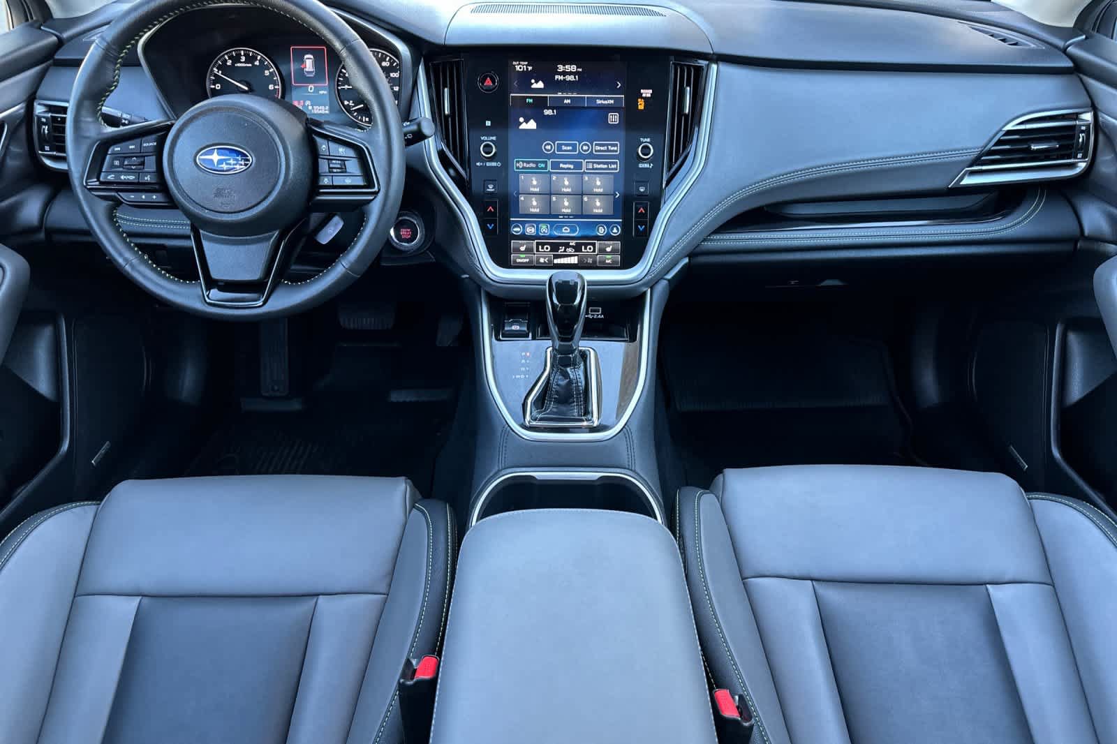Used 2025 Subaru Outback Onyx Edition AWD/4WD image 3