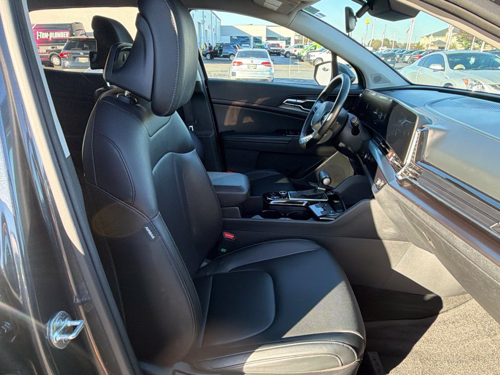 Used 2023 Kia Sportage EX FWD image 41