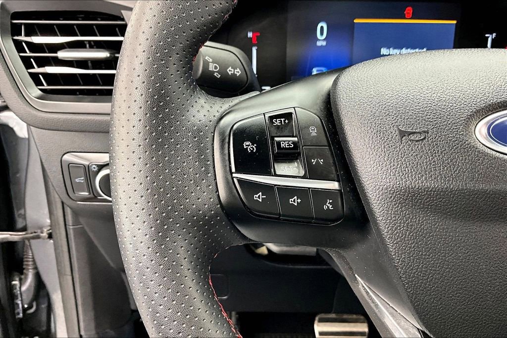 Certified 2023 Ford Escape ST-Line w/ Tech Pack #1 image 18