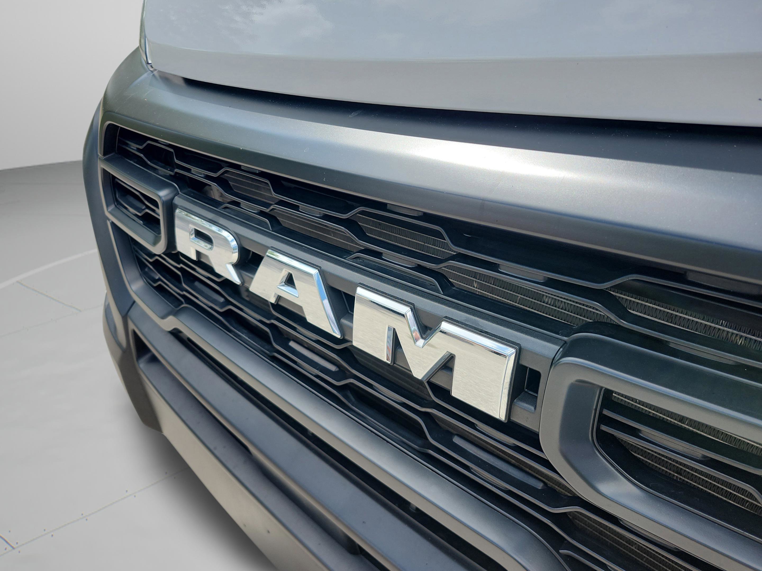 Used 2025 RAM ProMaster 2500 w/ Convenience Group FWD image 30