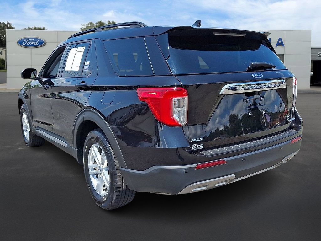 Certified 2023 Ford Explorer XLT w/ Equipment Group 202A AWD/4WD image 6