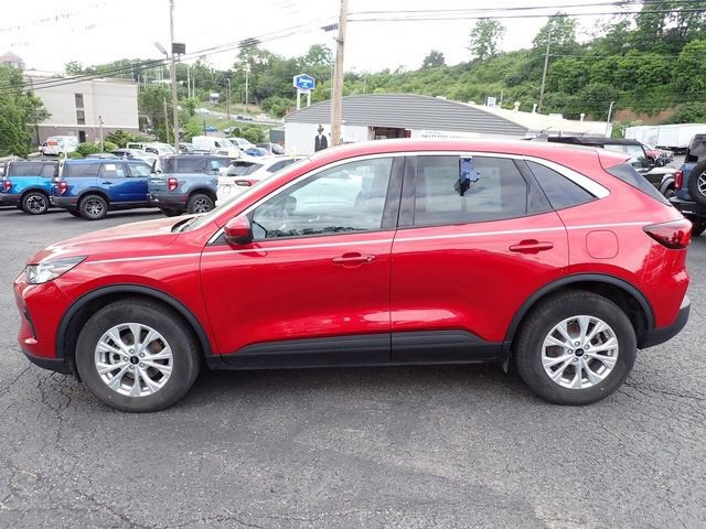 Certified 2023 Ford Escape Active w/ Tech Pack #2 AWD/4WD image 2
