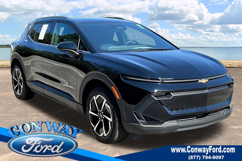 Used 2026 Chevrolet Equinox EV LT FWD image 1