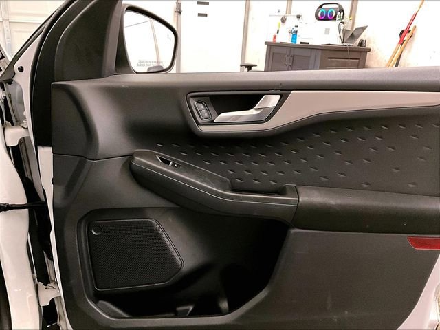 Certified 2020 Ford Escape SE AWD/4WD image 23