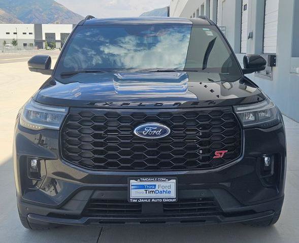 Certified 2025 Ford Explorer ST AWD/4WD image 8