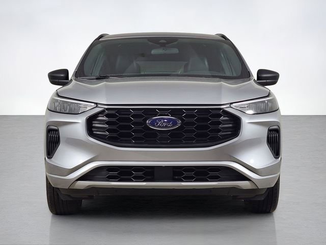 Certified 2024 Ford Escape ST-Line w/ Tech Pack #1 AWD/4WD image 8