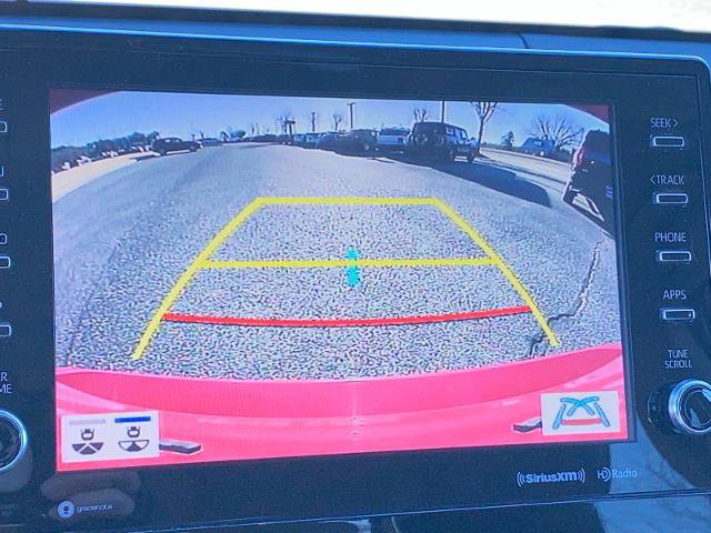 Used 2022 Toyota Camry XSE image 17