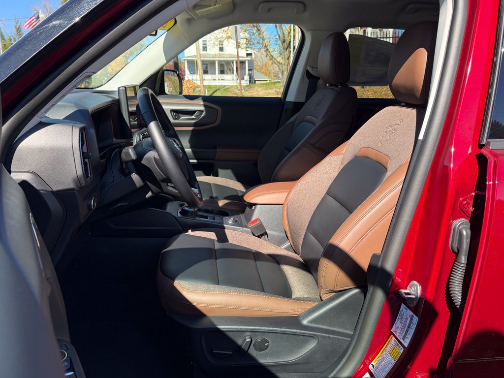 Certified 2026 Ford Bronco Sport Outer Banks AWD/4WD image 9