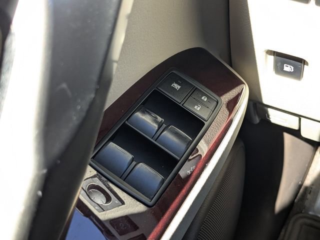 Used 2018 Lexus GX 460 Premium w/ Premium Package AWD/4WD image 23