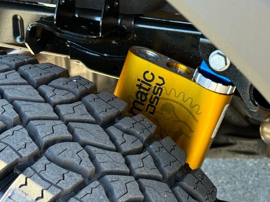 Used 2024 GMC Canyon AT4X image 21