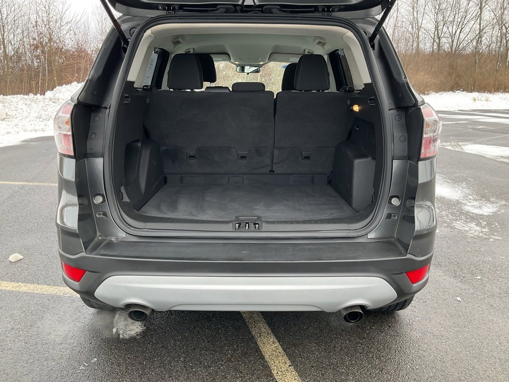 Certified 2017 Ford Escape SE w/ SE Cold Weather Package image 24