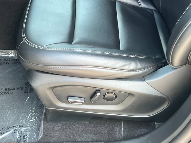 Certified 2024 Ford Explorer XLT AWD/4WD image 12