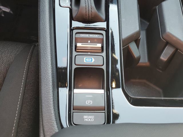 Used 2025 Honda Accord Sport image 32