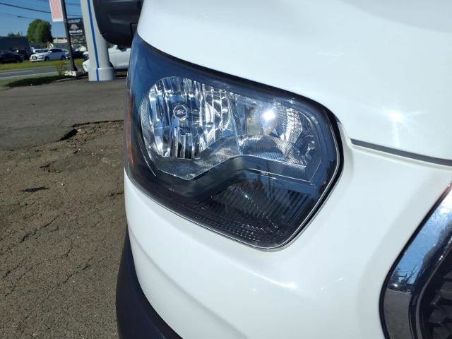 Certified 2024 Ford Transit 250 Low Roof w/ Exterior Upgrade Package RWD image 9