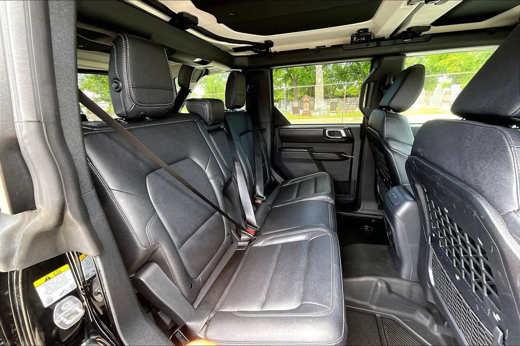 Certified 2025 Ford Bronco Badlands w/ Sasquatch Package AWD/4WD image 25