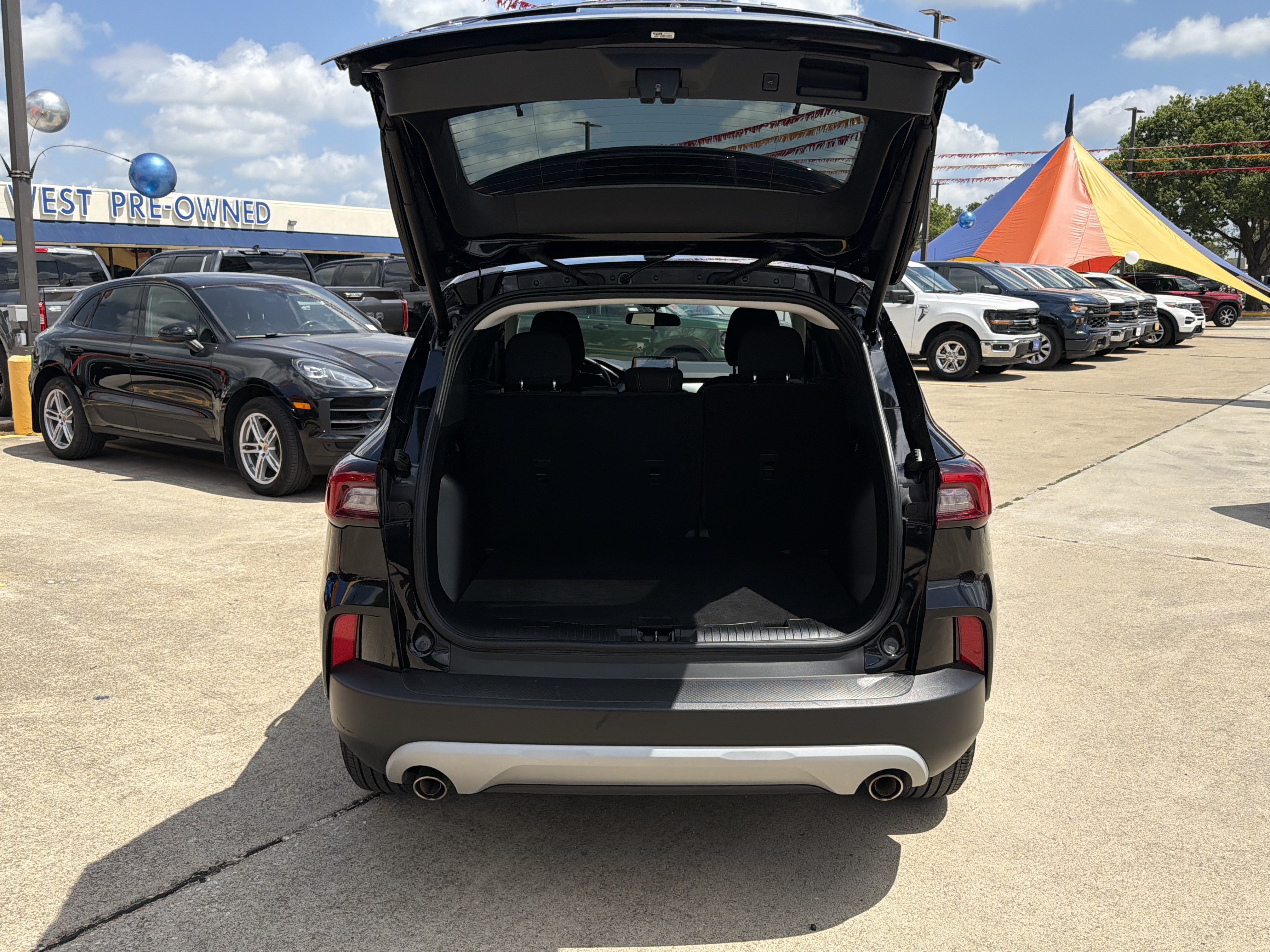 Certified 2024 Ford Escape Active FWD image 8