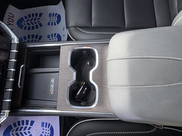 Used 2024 GMC Acadia Denali w/ Super Cruise Package image 27