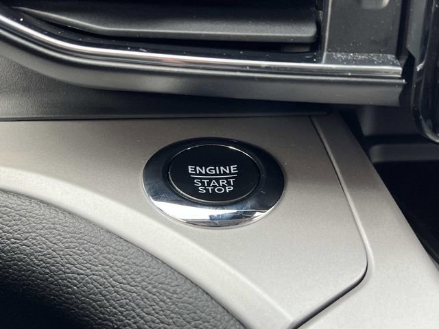 Certified 2023 Ford Explorer XLT w/ Equipment Group 202A image 26