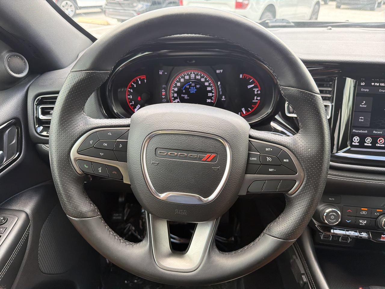 Used 2022 Dodge Durango SXT w/ Blacktop Package AWD/4WD image 28